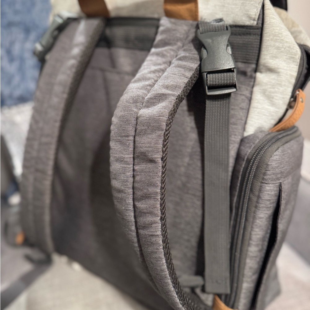 Eddie Bauer Diaper Backpack - Picture 6 of 8